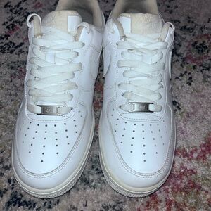 Nike Air Force 1 Low Top White